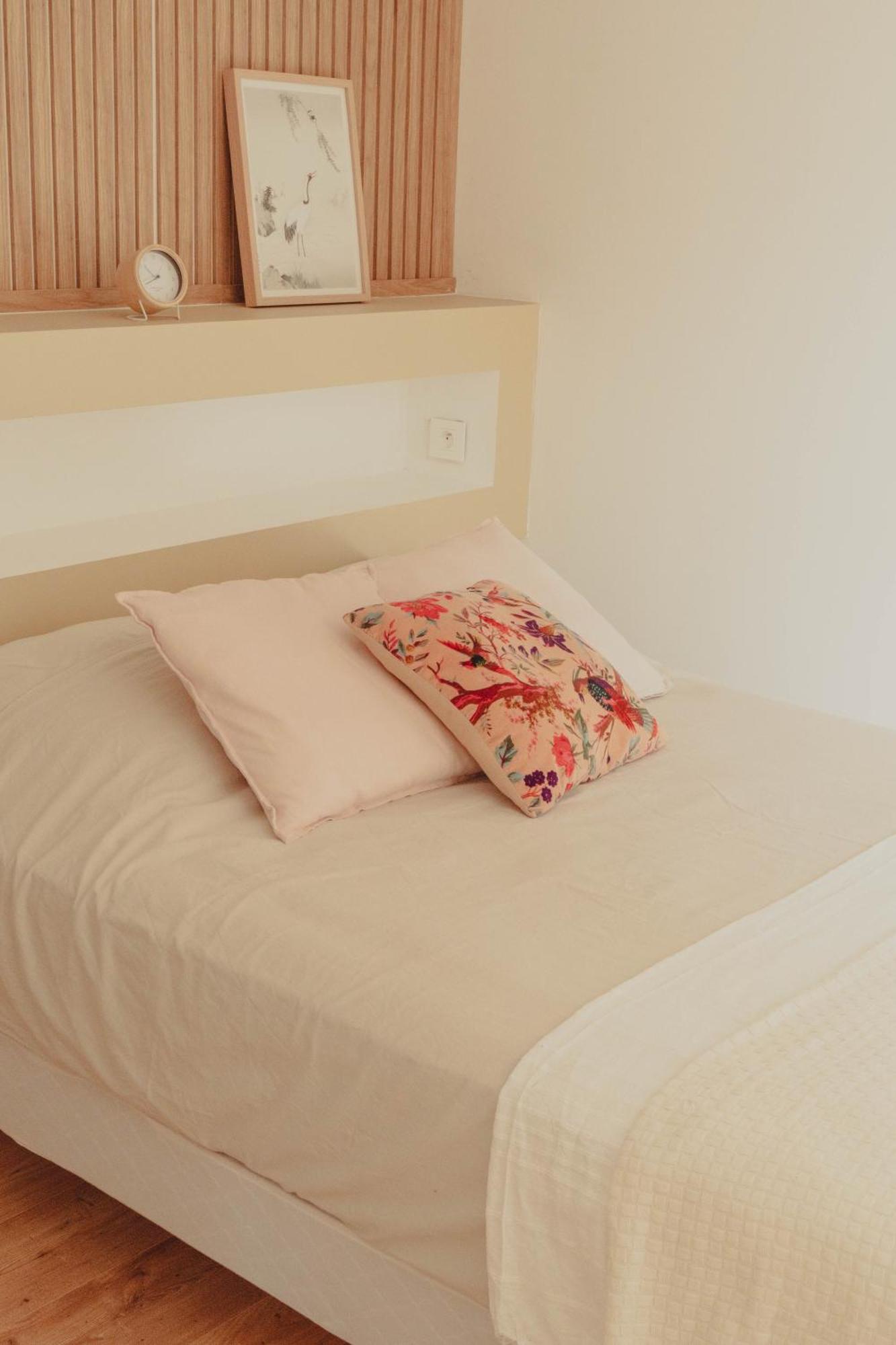 Au Coeur De Hyeres, Ideal Pour Les Couples ! Exterior photo